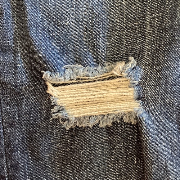 Dark-wash Zara Jeans - Picture 3 of 3